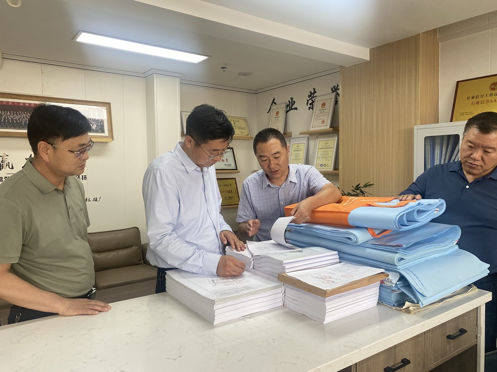 慶陽市委常委、統(tǒng)戰(zhàn)部部長張希岳調(diào)研甘肅信合工程設(shè)計(jì)有限公司：精準(zhǔn)把脈助發(fā)展 精準(zhǔn)服務(wù)促跨越